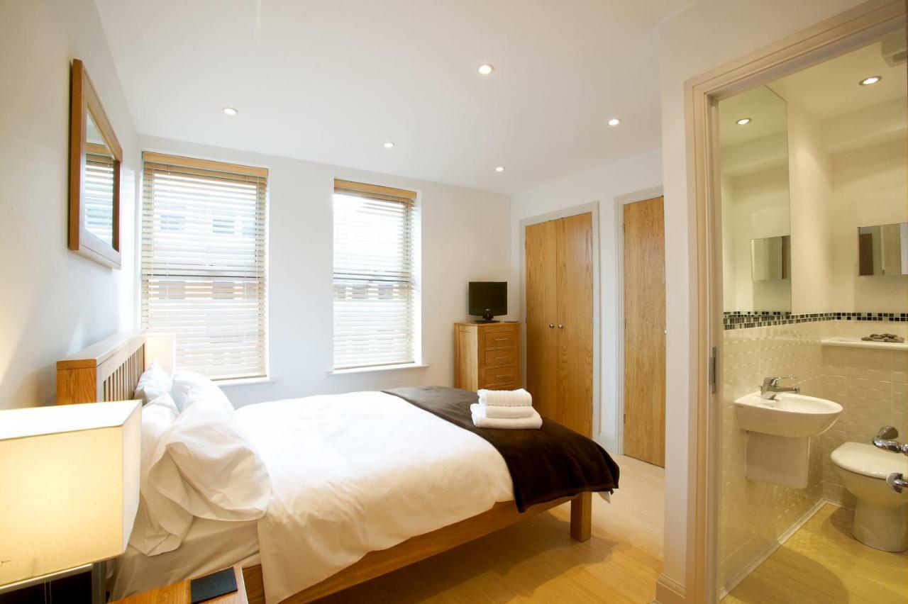 2 Bed 2 Bath At Pelican Hse In Newbury - Free Secure, Allocated Parking Экстерьер фото